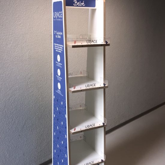 Meuble Bébé - parapharmacie fabricant plv bois
